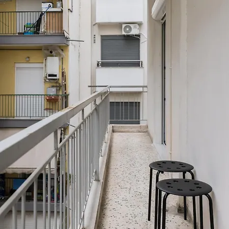 Apartman Indiana By Halu! Stylish 2bd Near Papafi Metro Station Szaloniki