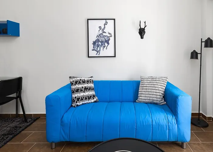 Indiana By Halu! Stylish 2bd Near Papafi Metro Station Apartman *